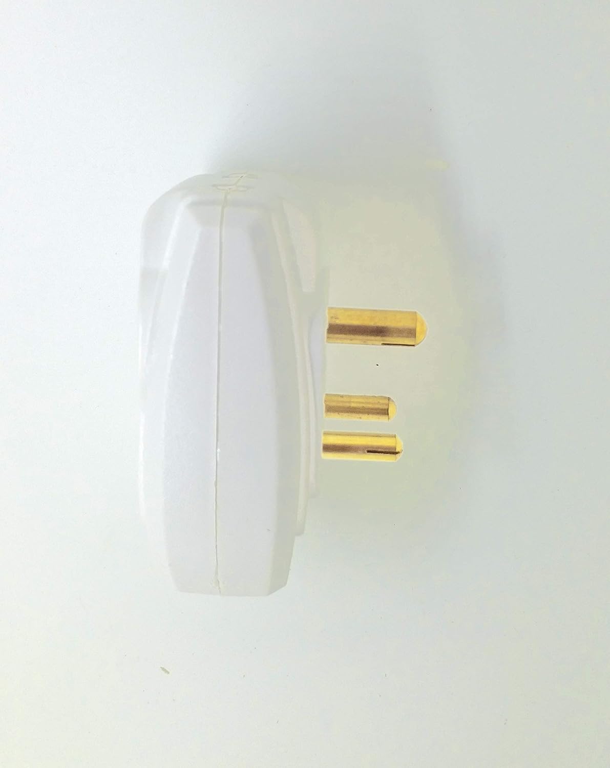 CONA 3 Pin 6A to 16A SMYLE Hugo 3 Way Power Plug Adapter (White)